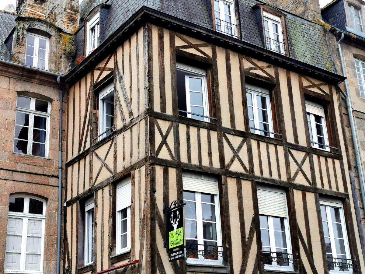דינאן Les Appartements Du Marche מראה חיצוני תמונה